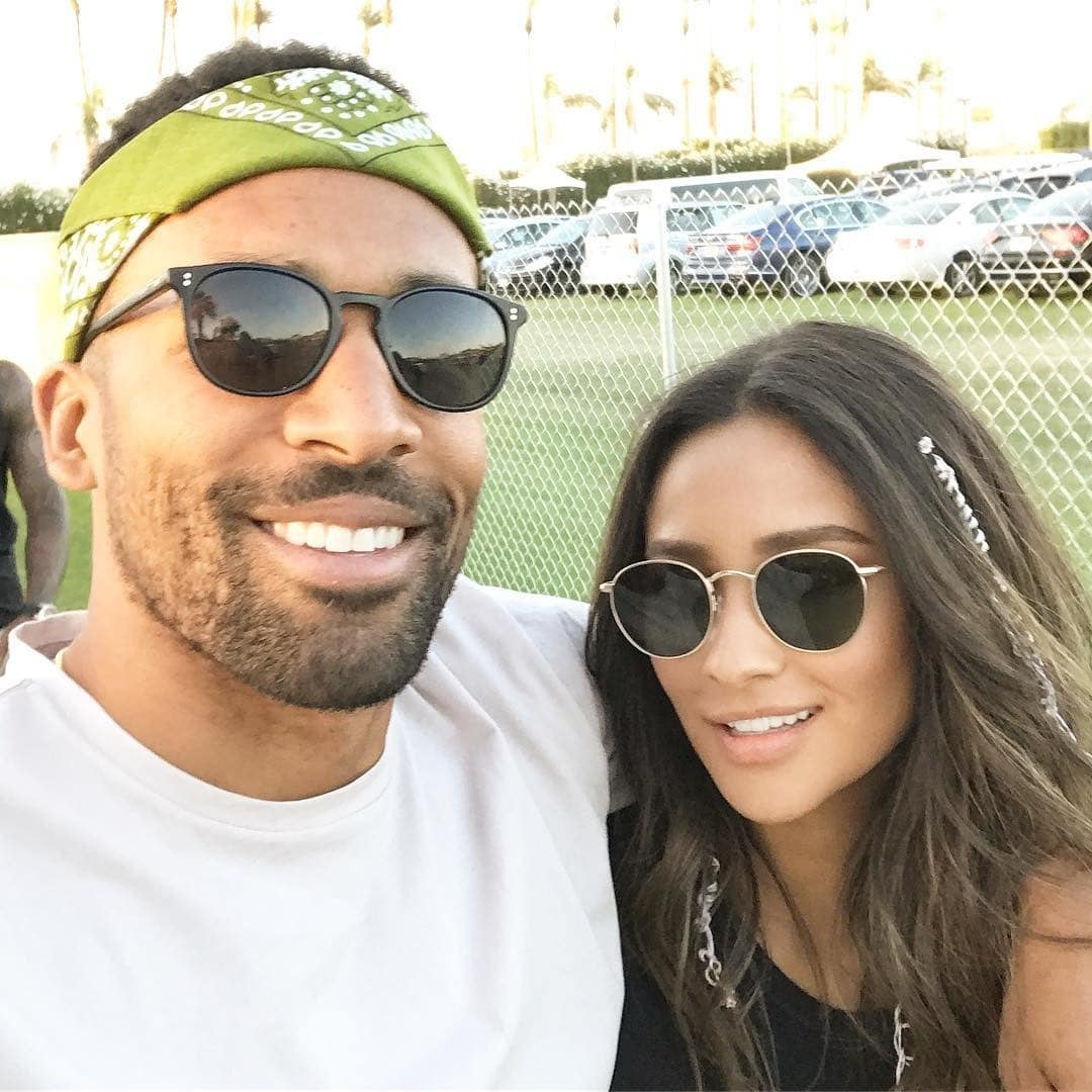 Shay Mitchell’s boyfriend objects to epidurals—but he’s not the one giving birth