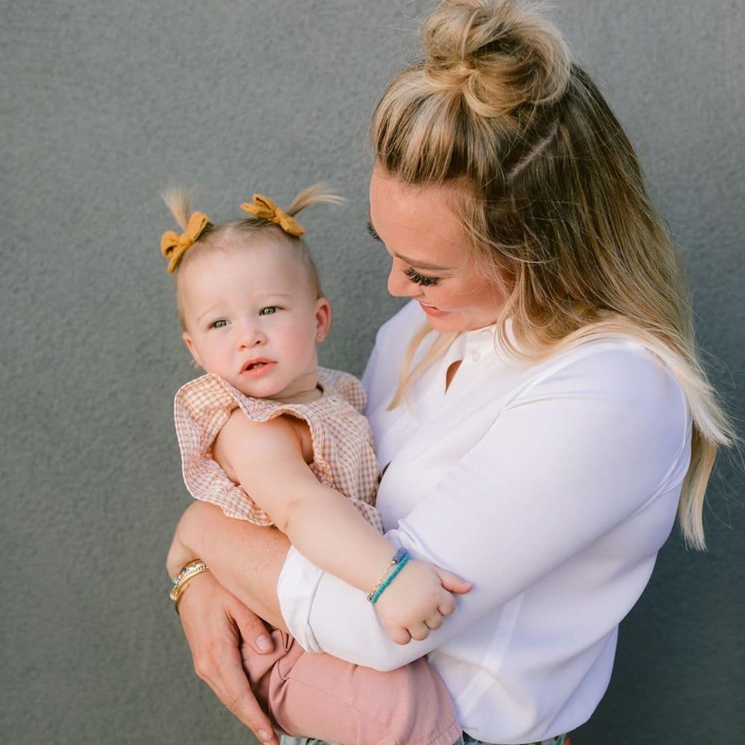 Hilary Duff’s kids are watching ‘The Lizzie McGuire Movie’ and we officially feel old