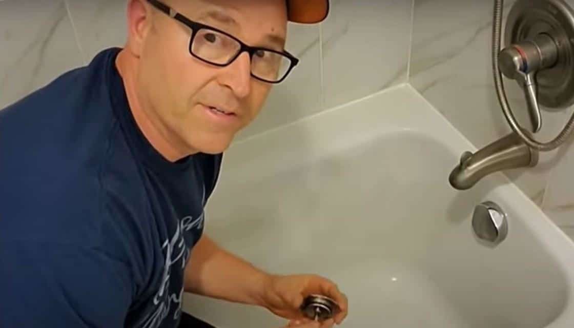 This dad made a helpful YouTube channel for those without dads