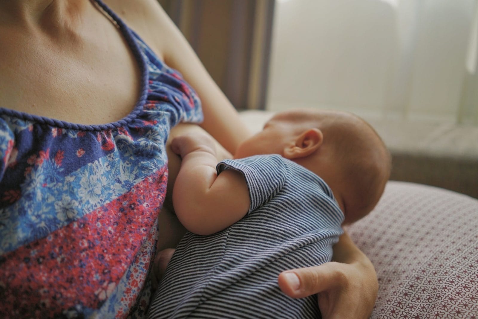 5 expert ways to cope when you’re up all night with your newborn