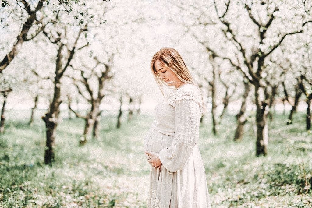 ‘Geriatric pregnancy’ is an outdated + sexist label—and we’ve had enough