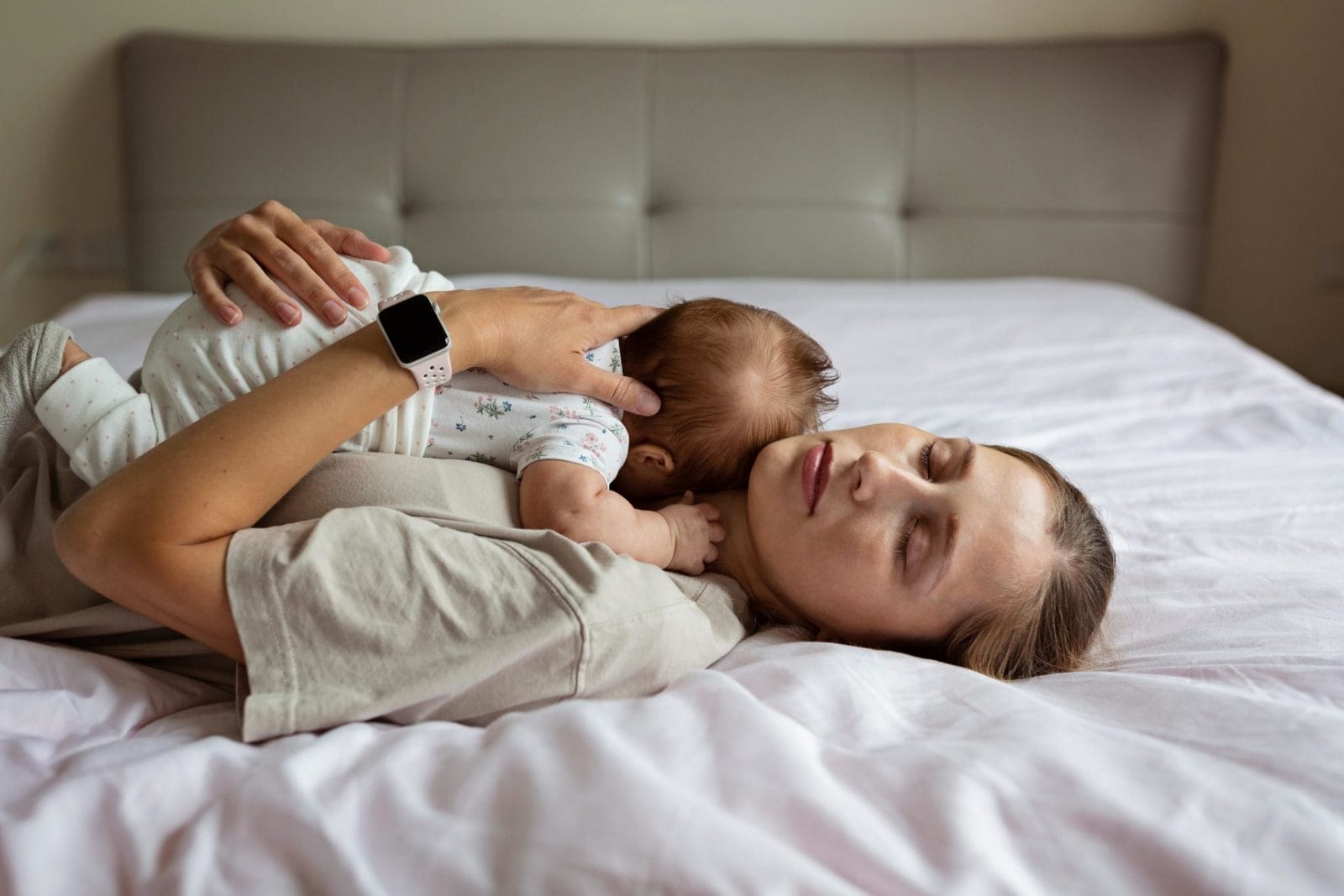 I stopped drinking wine and it saved my motherhood