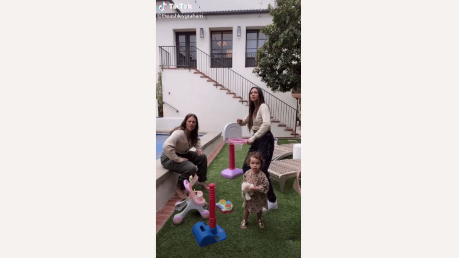 Ashley Graham + Shay Mitchell are all of us when this ‘Baby Shark’ remix comes on