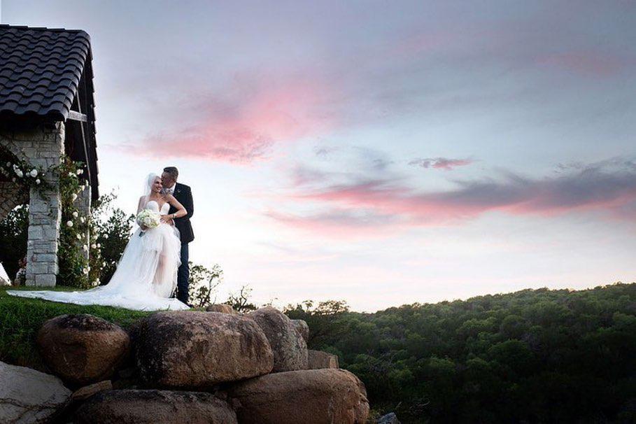 Gwen Stefani shares rare family photo of all 3 sons at her wedding