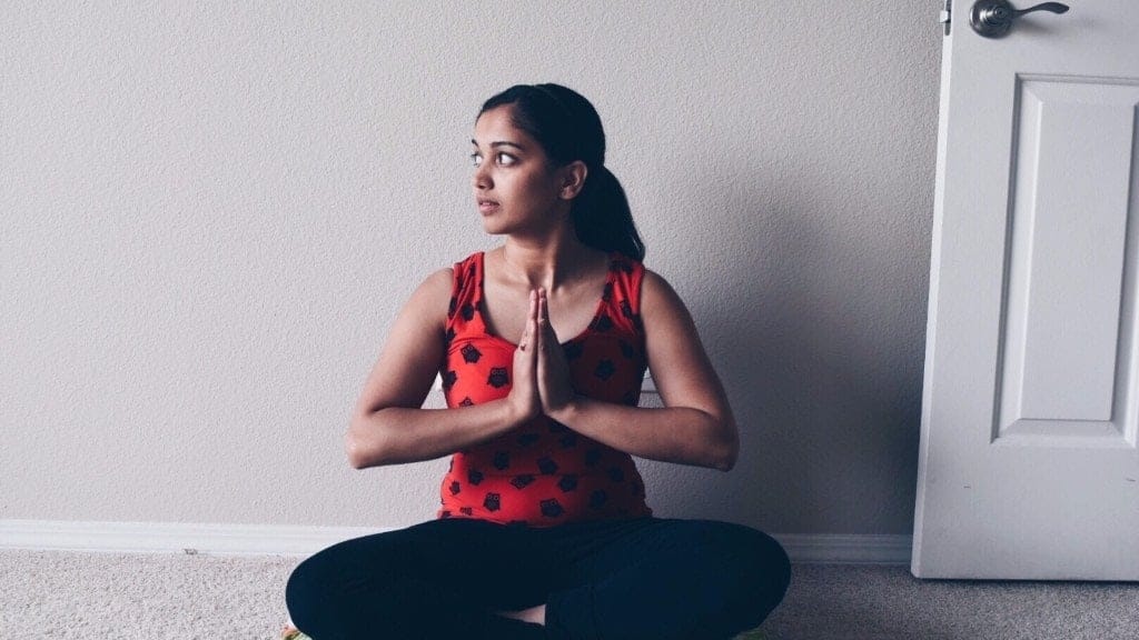 7 mindful ways to connect with your baby before birth