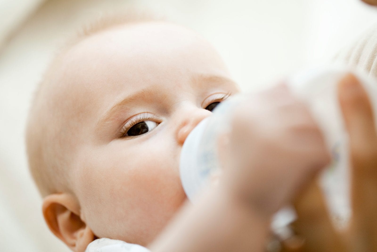Feeding my baby formula made me a better mama
