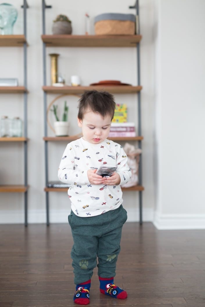 It’s science: Why your toddler is obsessed with your phone