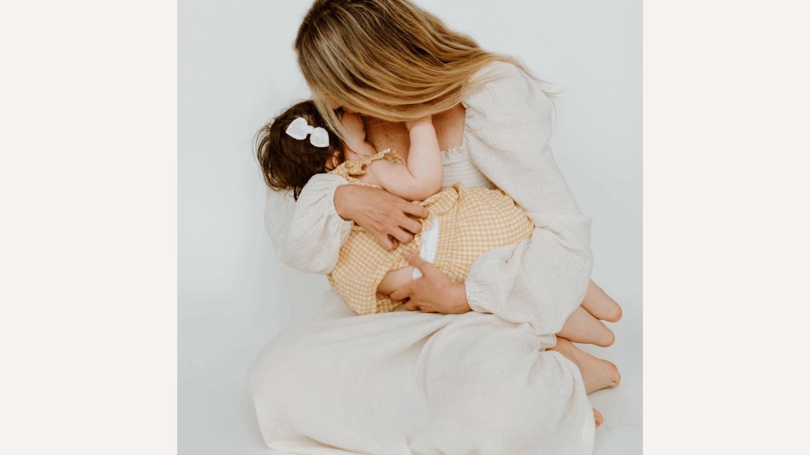 Dear mama, you deserve a beautiful breastfeeding experience—and mindfulness can help