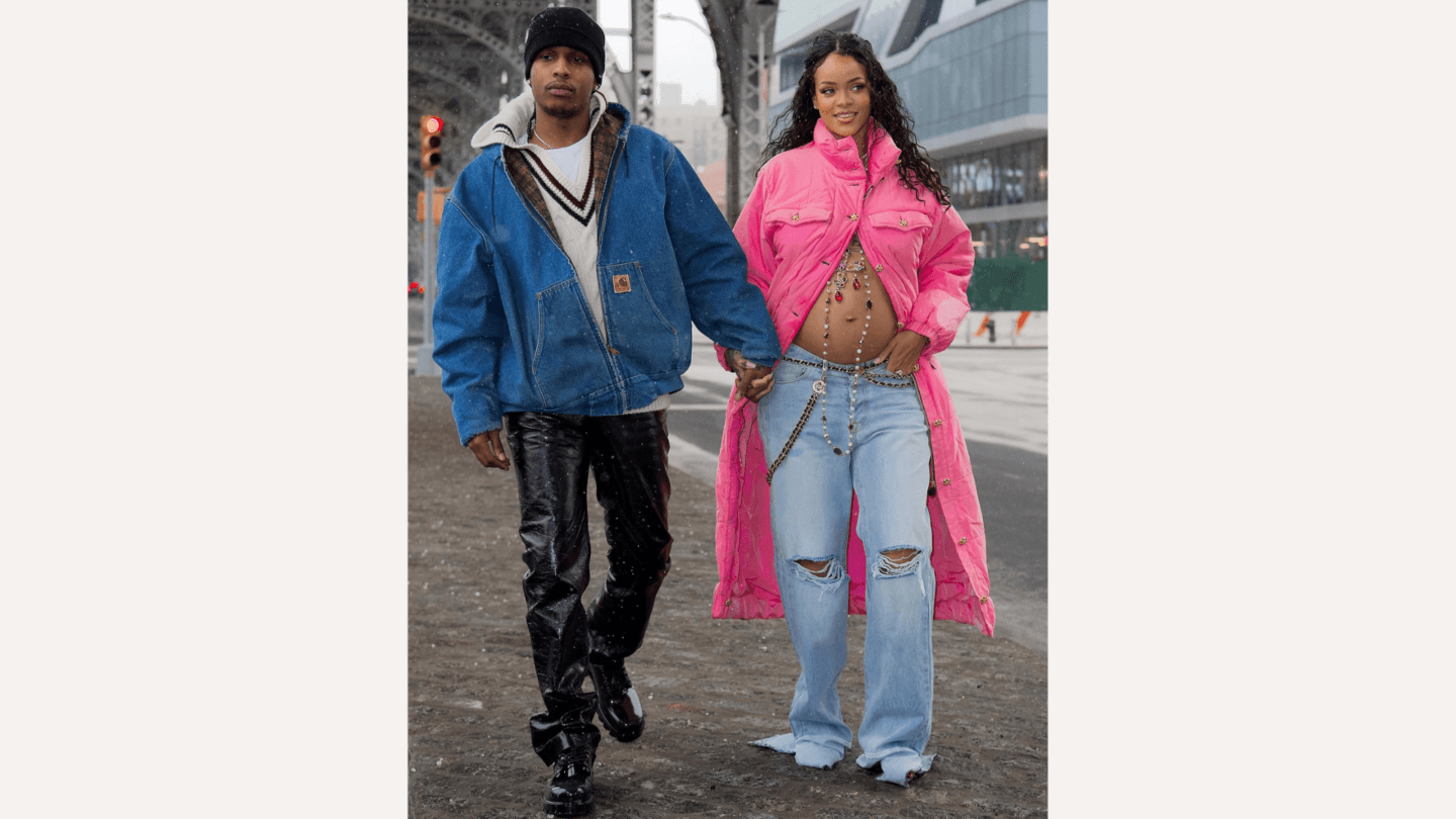 This is not a drill: Rihanna is going to be a mama! Rihanna showing her baby bump