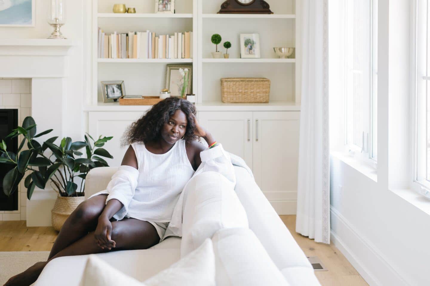 This is the best candle for your zodiac sign—to make your house feel like home Motherly Best Candles for Your Zodiac Sign