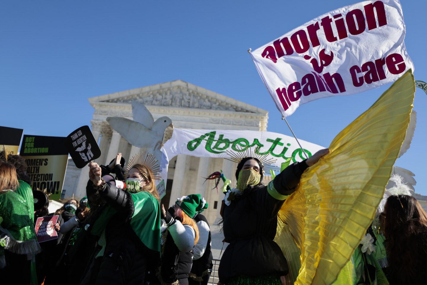 What happens if Roe v. Wade gets overturned? Pro Choice Activists