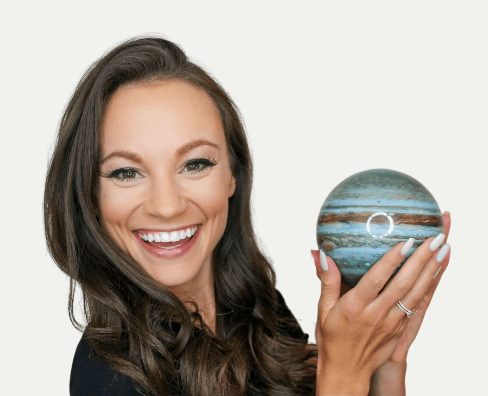 Emily Calandrelli of Emily’s Wonder Lab wants kids to love science Emily Calandrelli holding STEM toy