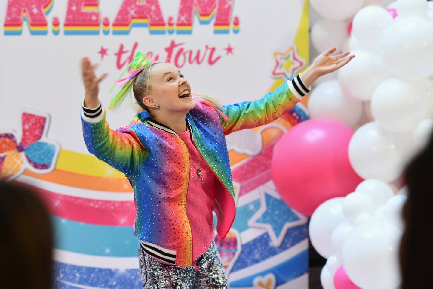 In a world of “Don’t Say Gay,” we need more JoJo Siwas JoJo Siwa