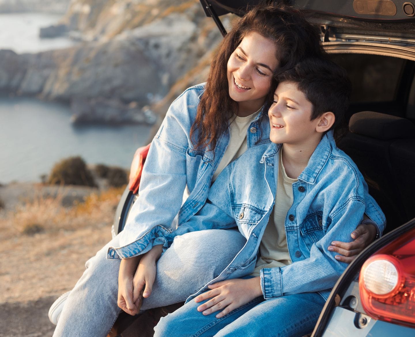 Article Hero Image Template 11 - Motherly