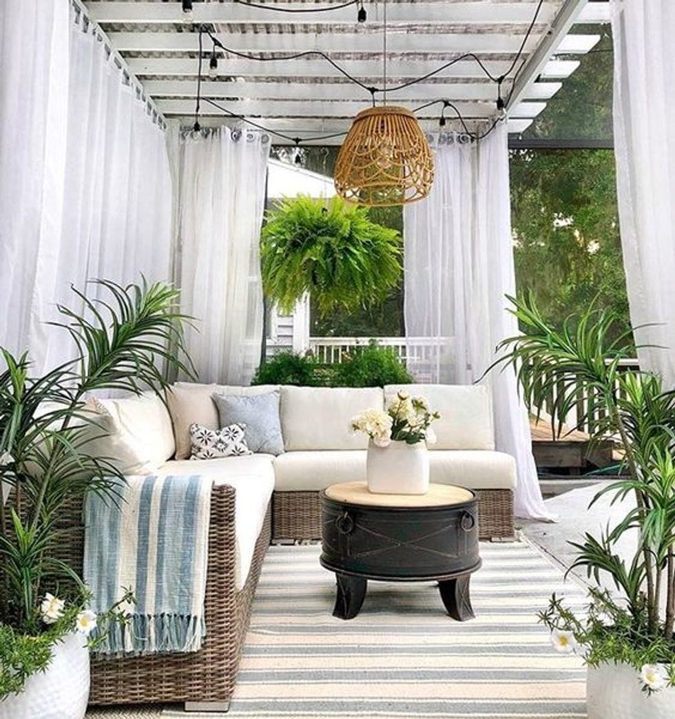 backyard patio ideas 10 - Motherly