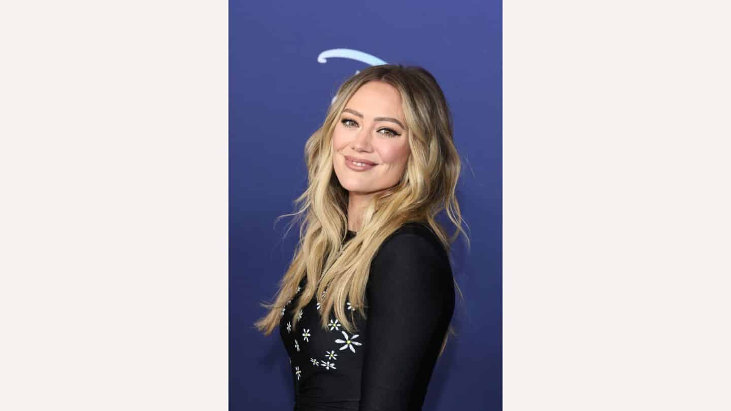 Hilary Duff gives a shoutout to working parents who “have to leave their kids in times that don’t feel natural” hilary duff red carpet