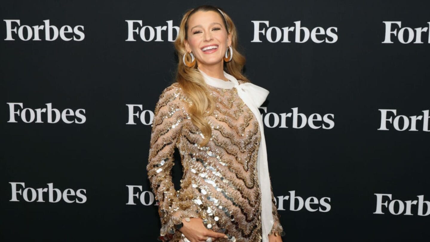 Blake Lively is pregnant with baby #4—check out her beautiful bump! Blake Lively shows off baby bump on Forbes red carpet