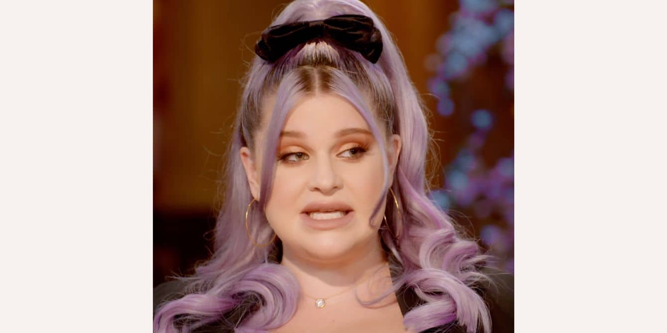 Kelly Osbourne says her friends and family judge her for choosing not to breastfeed Kelly Osbourne on Red Table Talk