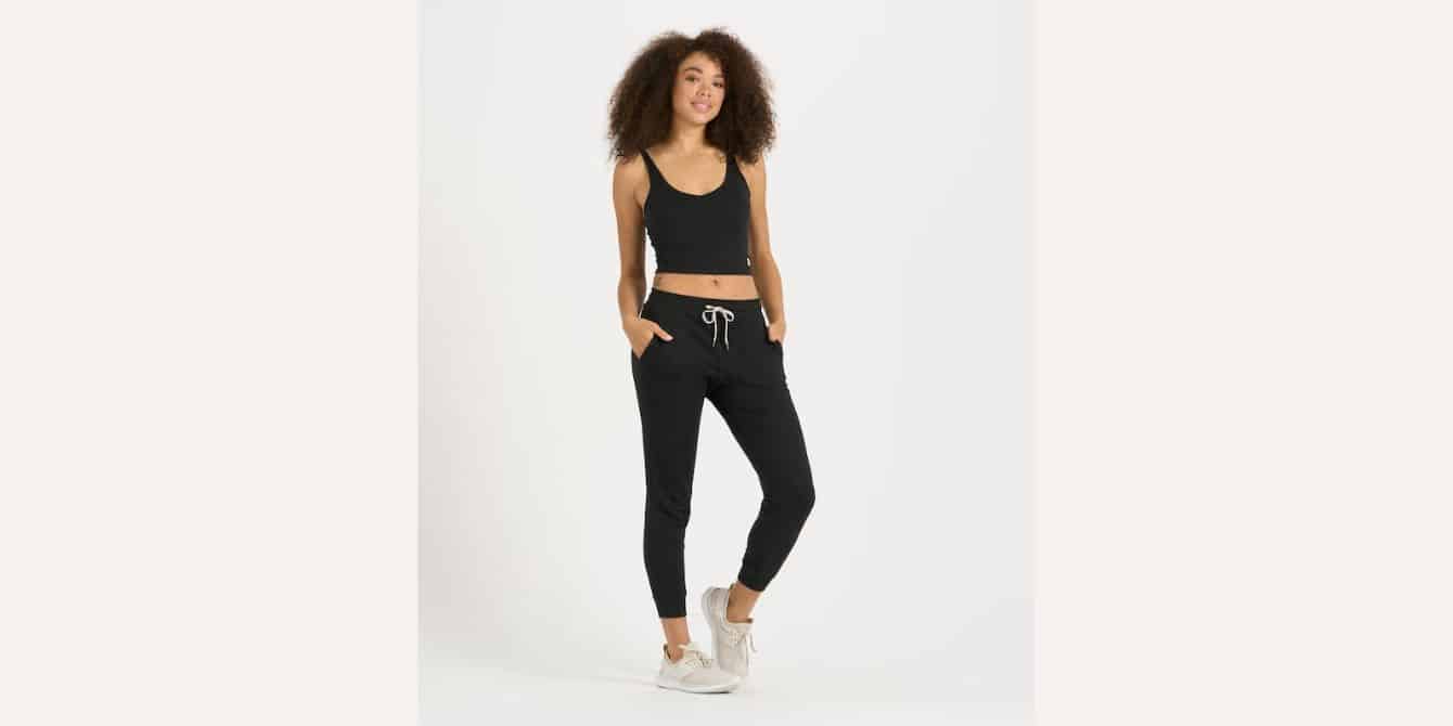 I’ve worn these best-selling joggers for two years and they still look brand new Vuori-clothing