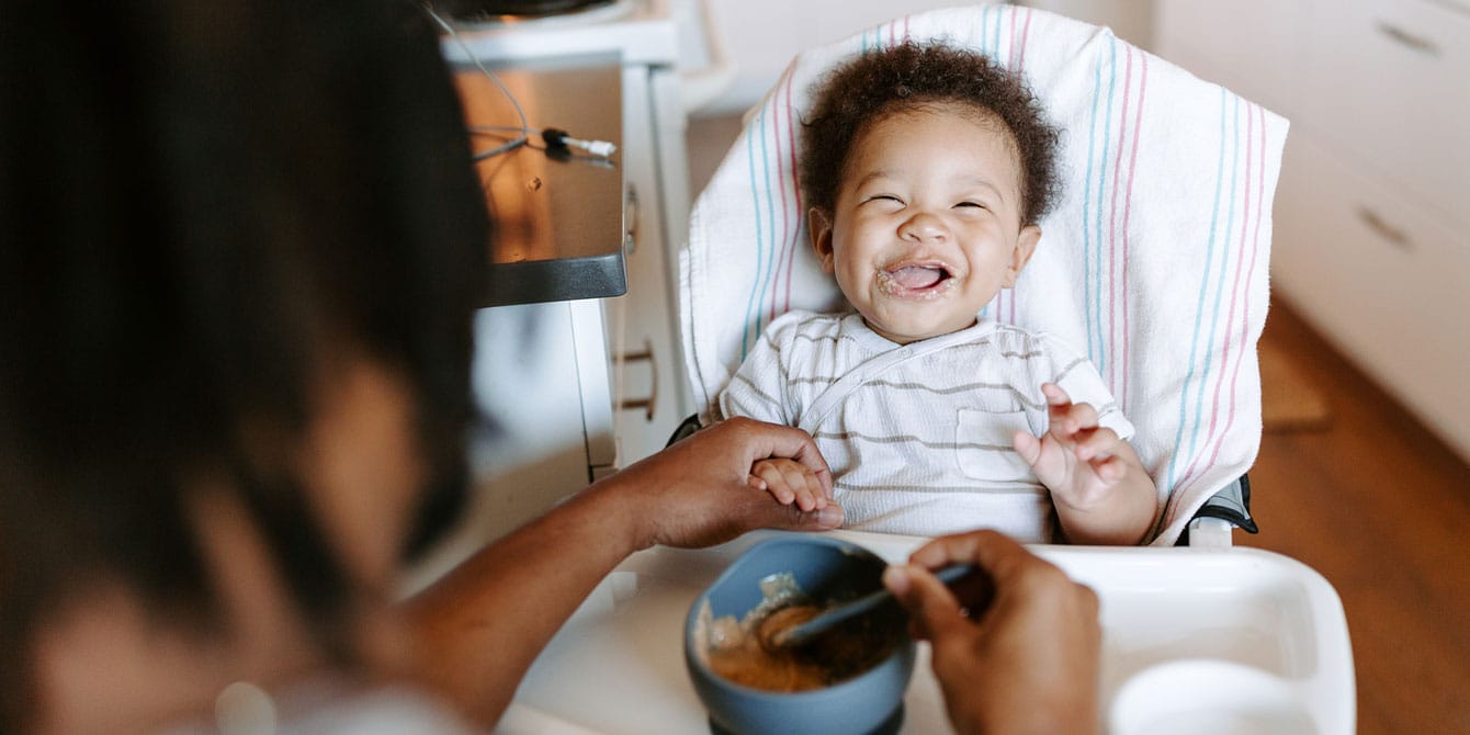 Sustainable homemade baby food recipes that use what you already have happy baby eating homemade baby food puree