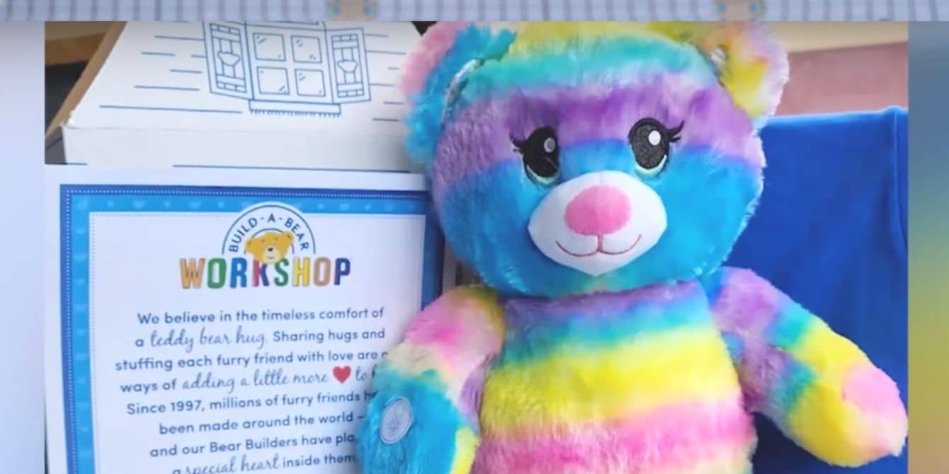 Family accidentally donates 4-year-old’s teddy bear with a recording of her late mom’s heartbeat Build-a-Bear with mom's heartbeat found at Goodwill