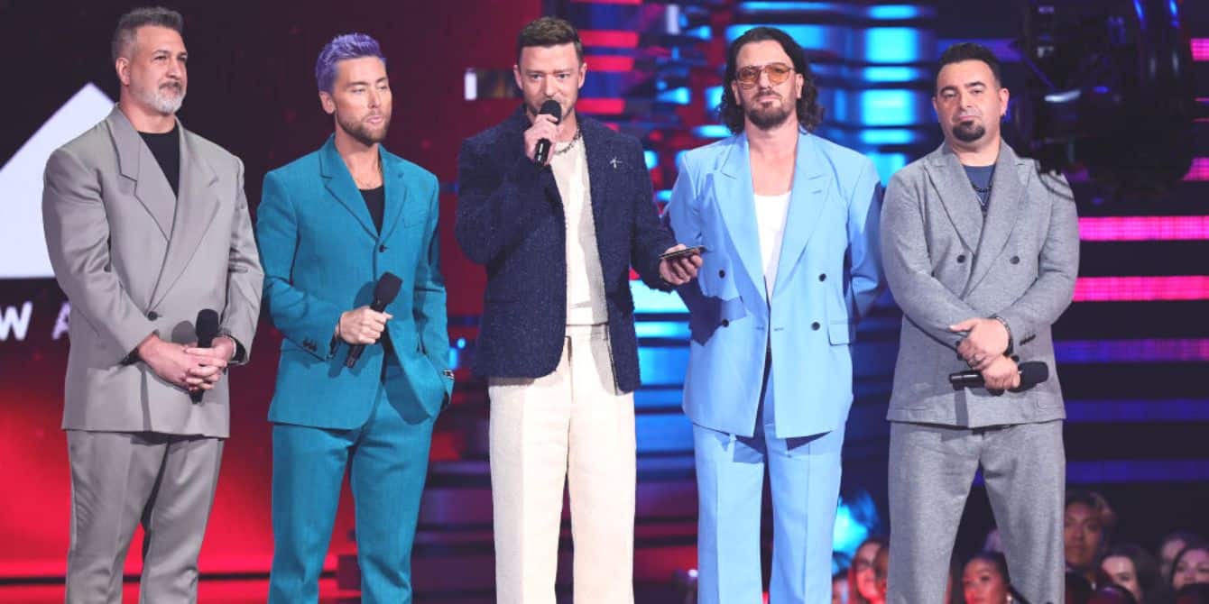 This is not a drill: *NSYNC is releasing a new song Nsync reunites at MTV VMAs