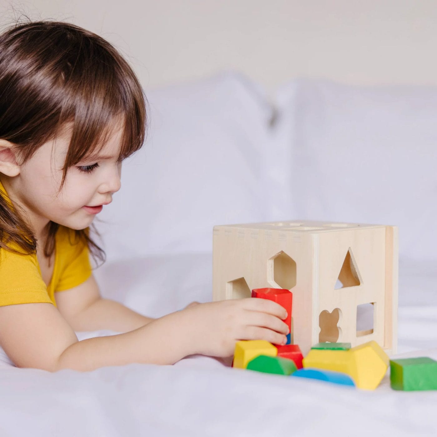 15 Montessori toys you can find at Walmart (and they all cost less than $25!)