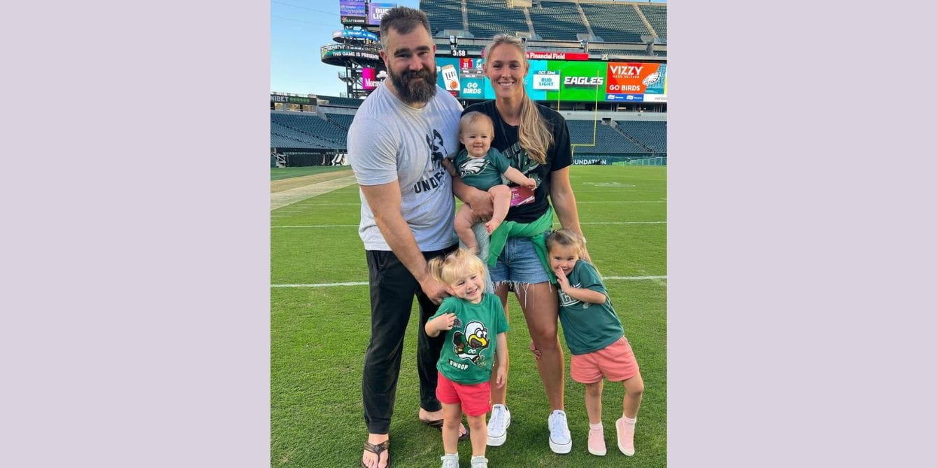Jason Kelce on feeling guilty when his kids tell him to put his phone away: ‘That cuts into your soul’ Jason Kelce and family