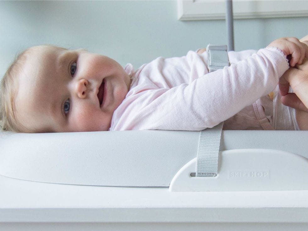 changing station game 0 - Motherly