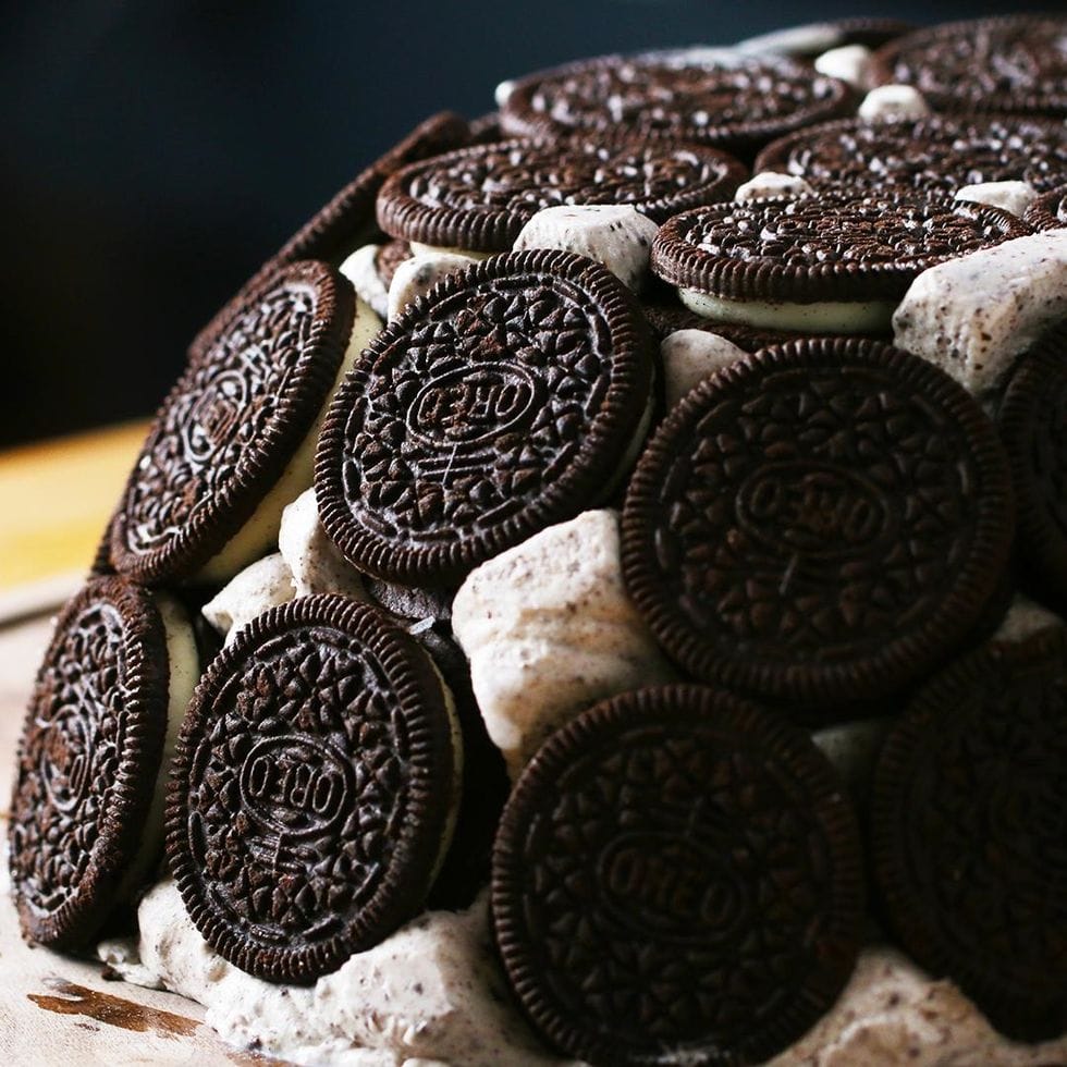 Cookies and cream mousse