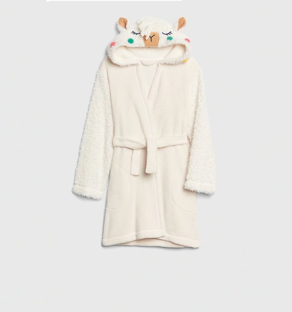cozy holiday gifts 12 - Motherly