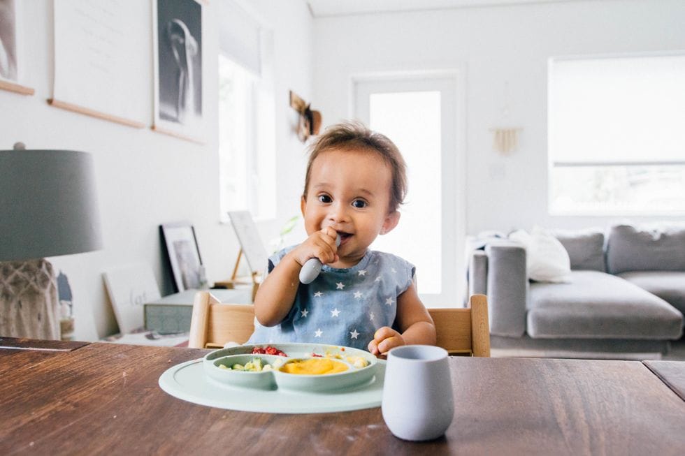 how and when to start baby on solid food 0 - Motherly