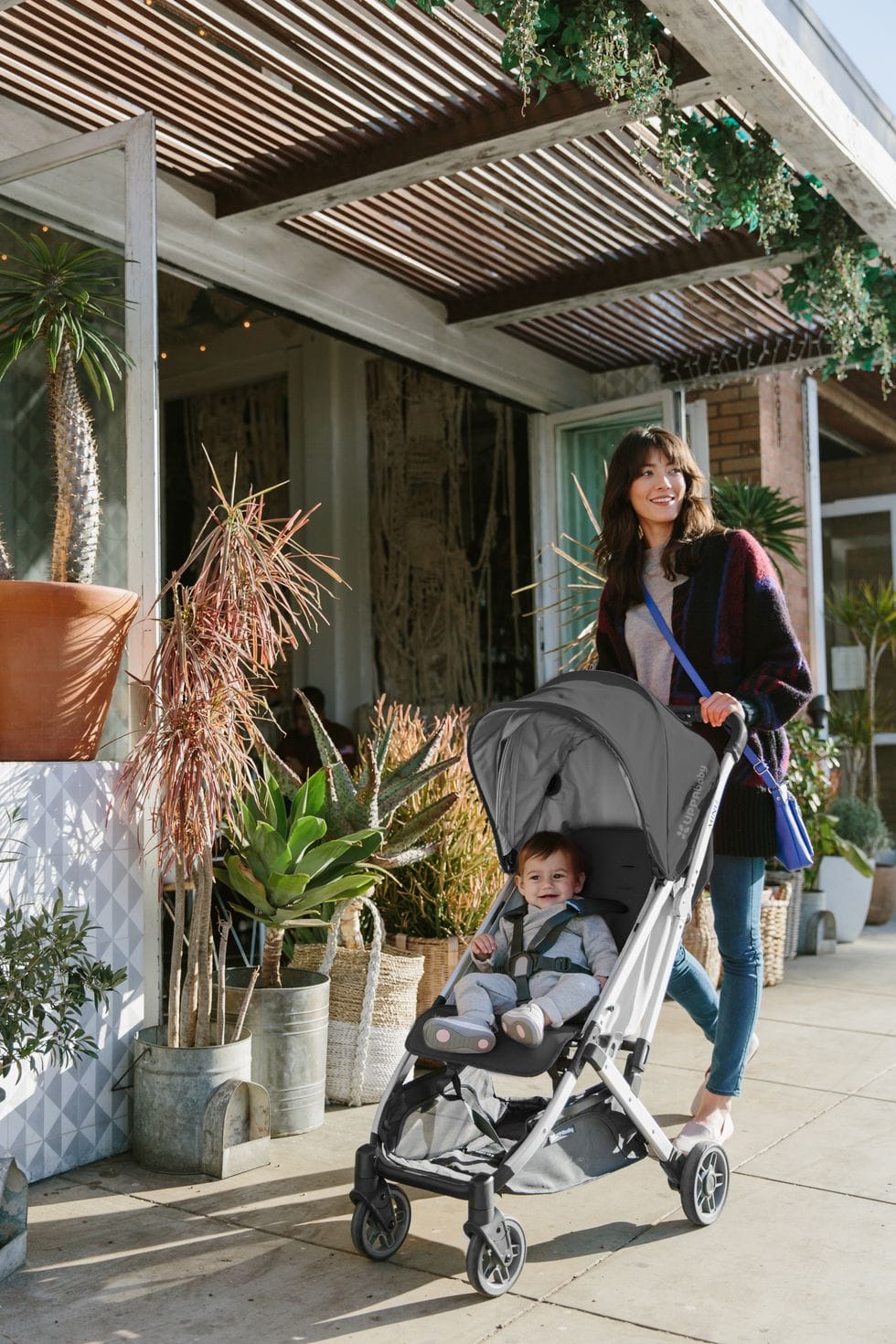 the one thing that gave me confidence protection as a new mom navigating the world 1 - Motherly